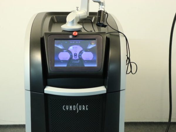 2015 CYNOSURE PICOSURE 755 + 532 PICO LASER - Image 4